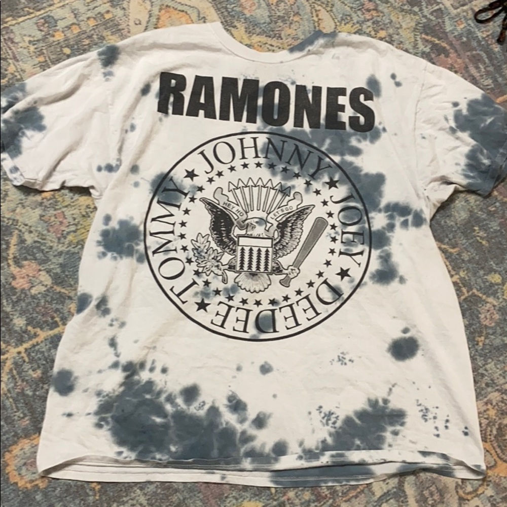 Ramones T shirt